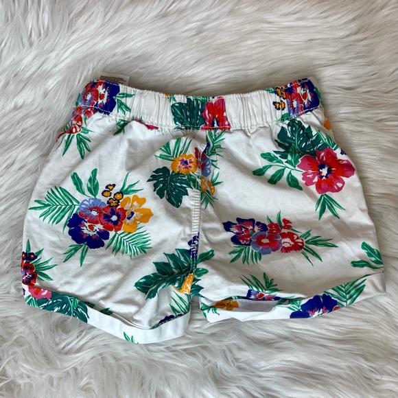 Old Navy Floral Shorts Size 4T - Picture 3 of 3